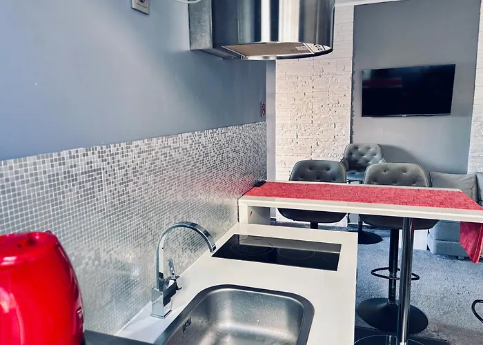 108 بيت ضيافة غلينده